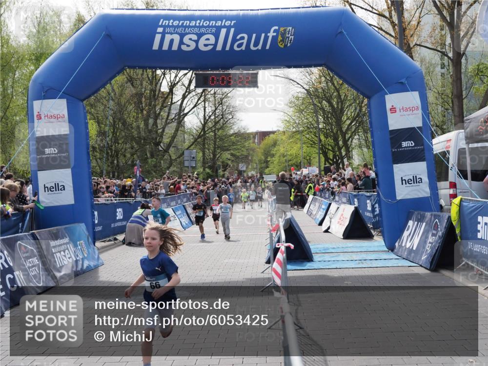 07.04.2024 - 43. Internationalen Wilhelmsburger Insellauf MichiJ http://msf.ph/oto/6053425 07.04.2024 13:09:46 Laufen 748, 66, 0, 05, 22, 440, 3, 2, 30, 66, 70, 289, 343, 440, 590, 735, 748, 1070 meine-sportfotos.de