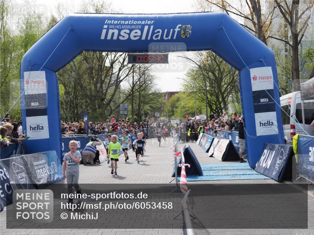 07.04.2024 - 43. Internationalen Wilhelmsburger Insellauf MichiJ http://msf.ph/oto/6053458 07.04.2024 13:09:54 Laufen 440, 0, 05, 30, 590, 2, 71, 289, 343, 436, 590, 735, 897, 928, 1070 meine-sportfotos.de