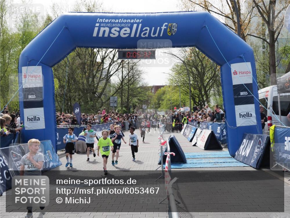 07.04.2024 - 43. Internationalen Wilhelmsburger Insellauf MichiJ http://msf.ph/oto/6053467 07.04.2024 13:09:56 Laufen 446, 0, 05, 32, 590, 735, 3, 3, 2, 71, 177, 229, 289, 343, 436, 596, 735, 740, 747, 897, 928, 1070 meine-sportfotos.de