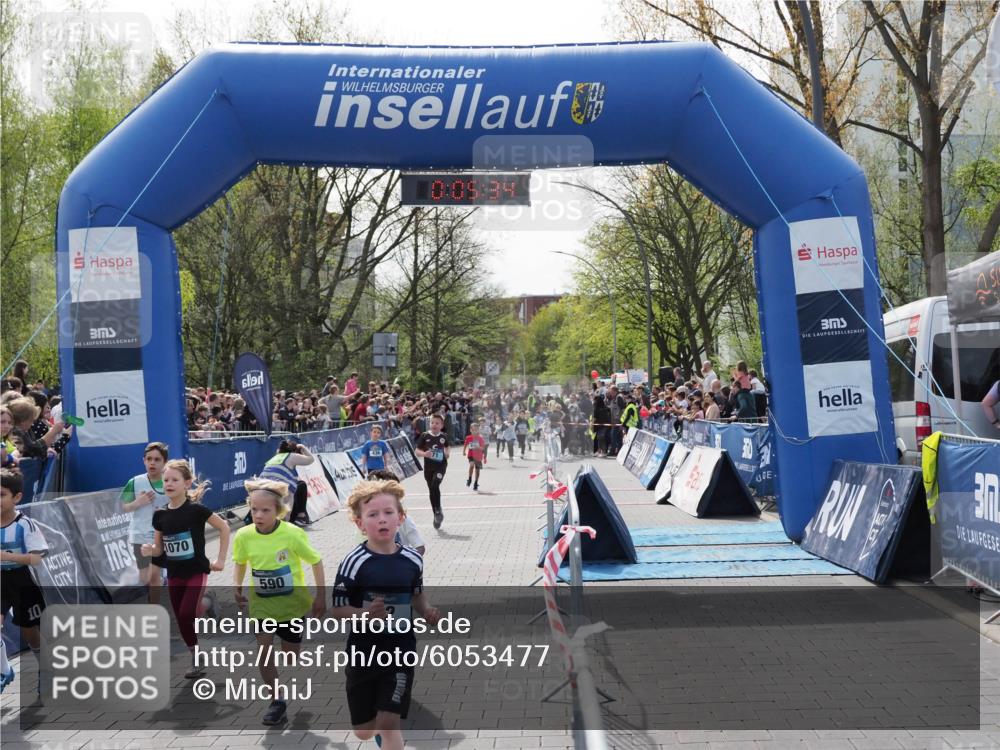 07.04.2024 - 43. Internationalen Wilhelmsburger Insellauf MichiJ http://msf.ph/oto/6053477 07.04.2024 13:09:58 Laufen 0, 05, 34, 436, 1070, 590, 3, 3, 71, 177, 229, 289, 297, 409, 436, 595, 596, 602, 605, 735, 740, 745, 747, 897, 928, 934, 1070 meine-sportfotos.de