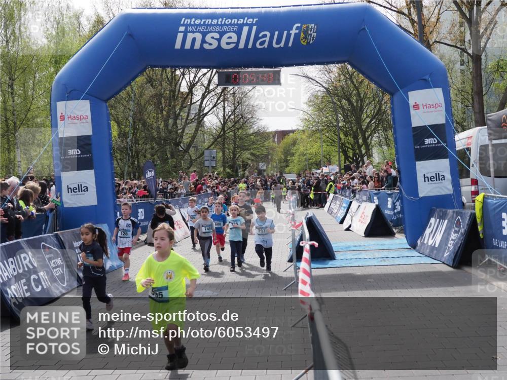 07.04.2024 - 43. Internationalen Wilhelmsburger Insellauf MichiJ http://msf.ph/oto/6053497 07.04.2024 13:10:12 Laufen 128, 0, 05, 48, 680, 726, 745, 297, 55, 32, 108, 128, 330, 410, 594, 600, 604, 680, 715, 730, 736, 755, 762, 776, 1086, 1109 meine-sportfotos.de