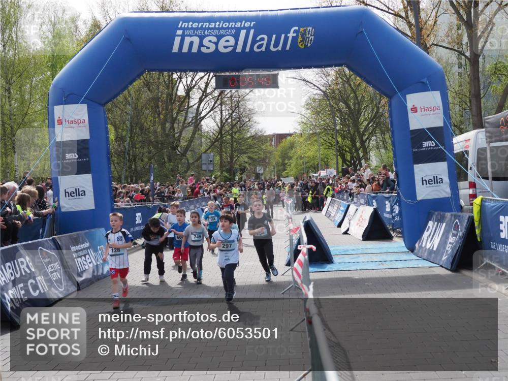 07.04.2024 - 43. Internationalen Wilhelmsburger Insellauf MichiJ http://msf.ph/oto/6053501 07.04.2024 13:10:13 Laufen 680, 128, 0, 05, 49, 745, 108, 297, 755, 3, 32, 108, 128, 330, 410, 594, 599, 600, 604, 680, 715, 730, 755, 762, 776, 1086, 1109 meine-sportfotos.de