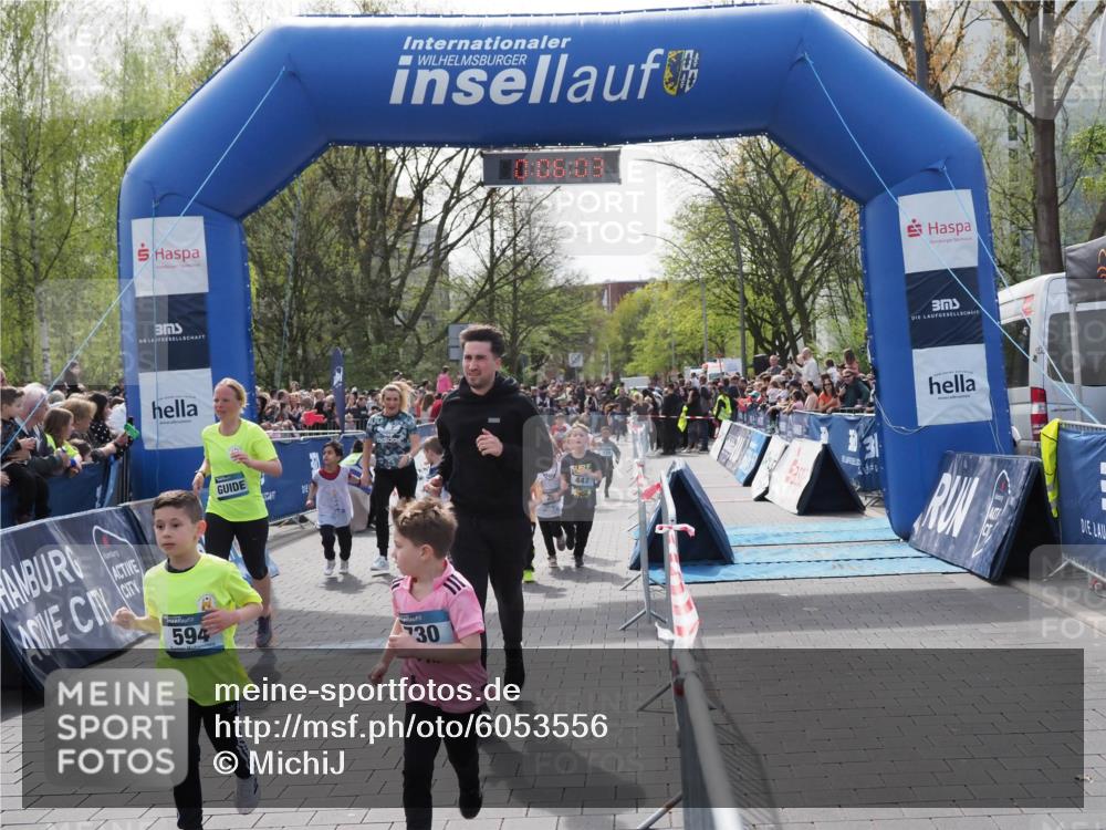 07.04.2024 - 43. Internationalen Wilhelmsburger Insellauf MichiJ http://msf.ph/oto/6053556 07.04.2024 13:10:27 Laufen 594, 30, 0, 06, 03, 447, 89, 129, 179, 290, 305, 336, 340, 447, 655, 751, 768, 900, 903, 910, 914, 916, 918, 945 meine-sportfotos.de