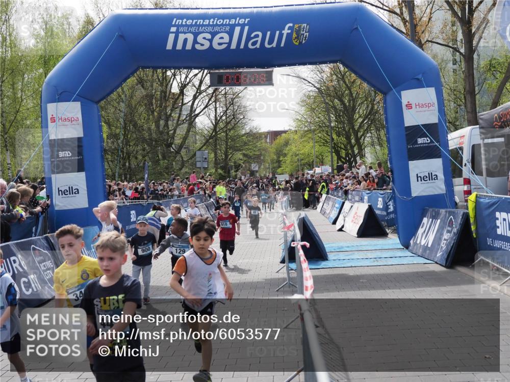 07.04.2024 - 43. Internationalen Wilhelmsburger Insellauf MichiJ http://msf.ph/oto/6053577 07.04.2024 13:10:32 Laufen 34, 44, 900, 129, 3, 910, 3, 26, 89, 129, 179, 334, 336, 433, 631, 655, 721, 732, 738, 744, 750, 751, 900, 903, 910, 918, 945, 947, 952, 956 meine-sportfotos.de