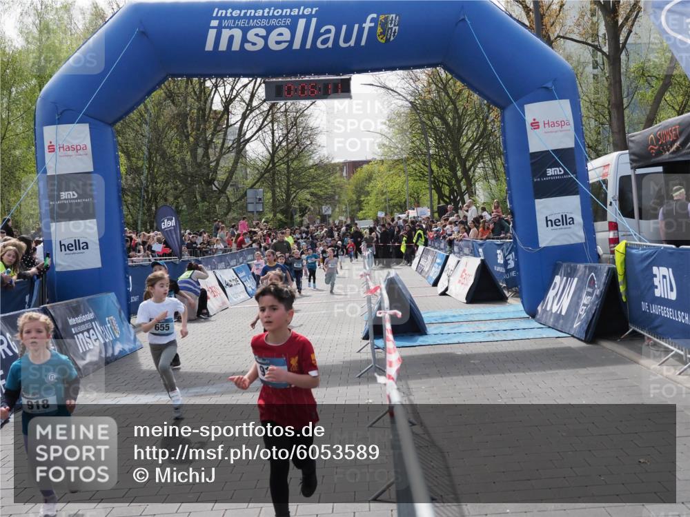 07.04.2024 - 43. Internationalen Wilhelmsburger Insellauf MichiJ http://msf.ph/oto/6053589 07.04.2024 13:10:35 Laufen 6, 655, 918, 3, 26, 37, 89, 334, 336, 433, 631, 655, 720, 721, 732, 738, 744, 750, 751, 894, 903, 947, 952, 956, 957, 1075 meine-sportfotos.de