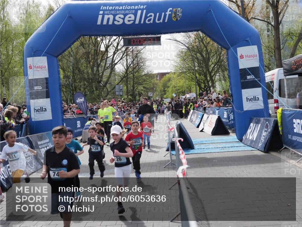 07.04.2024 - 43. Internationalen Wilhelmsburger Insellauf MichiJ http://msf.ph/oto/6053636 07.04.2024 13:10:46 Laufen 631, 74, 10, 06, 21, 738, 26, 120, 1075, 371, 952, 37, 81, 94, 304, 329, 367, 411, 589, 598, 692, 711, 720, 727, 728, 759, 760, 894, 904, 909, 915, 925, 957, 1075 meine-sportfotos.de