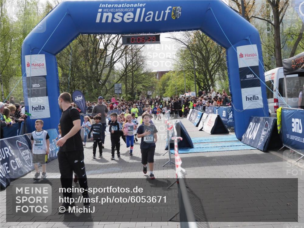 07.04.2024 - 43. Internationalen Wilhelmsburger Insellauf MichiJ http://msf.ph/oto/6053671 07.04.2024 13:10:53 Laufen 3, 304, 711, 411, 370, 81, 94, 168, 292, 310, 329, 375, 399, 414, 589, 598, 645, 692, 725, 727, 728, 759, 760, 899, 904, 905, 909, 913, 915 meine-sportfotos.de