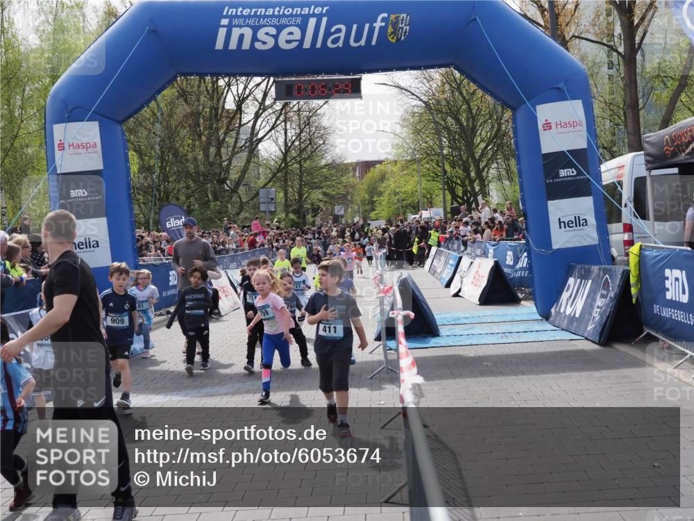 07.04.2024 - 43. Internationalen Wilhelmsburger Insellauf MichiJ http://msf.ph/oto/6053674 07.04.2024 13:10:54 Laufen 909, 760, 759, 727, 0, 06, 29, 411, 81, 94, 168, 292, 310, 329, 375, 399, 414, 589, 598, 645, 725, 727, 728, 759, 760, 899, 904, 905, 909, 913, 915 meine-sportfotos.de