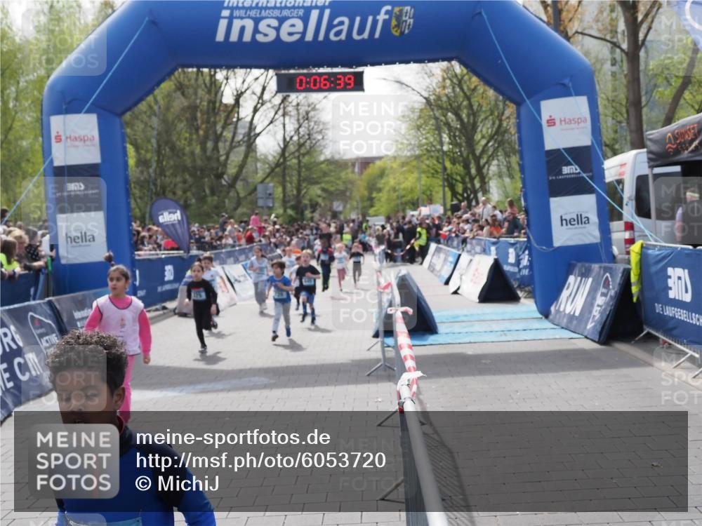 07.04.2024 - 43. Internationalen Wilhelmsburger Insellauf MichiJ http://msf.ph/oto/6053720 07.04.2024 13:11:03 Laufen 0, 06, 39, 5, 39, 90, 168, 169, 180, 292, 313, 365, 375, 414, 645, 717, 718, 725, 743, 752, 913, 924, 1130, 1137 meine-sportfotos.de