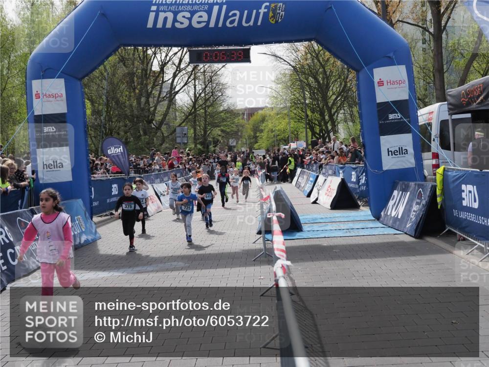 07.04.2024 - 43. Internationalen Wilhelmsburger Insellauf MichiJ http://msf.ph/oto/6053722 07.04.2024 13:11:04 Laufen 375, 725, 645, 0, 06, 39, 3, 39, 90, 168, 169, 180, 292, 313, 365, 375, 414, 645, 707, 716, 717, 718, 725, 743, 752, 913, 924, 1130, 1137, 2396 meine-sportfotos.de
