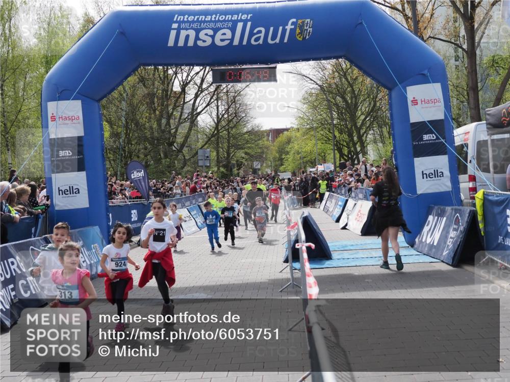 07.04.2024 - 43. Internationalen Wilhelmsburger Insellauf MichiJ http://msf.ph/oto/6053751 07.04.2024 13:11:14 Laufen 313, 924, 21, 365, 0, 06, 49, 717, 99, 154, 158, 338, 339, 365, 591, 592, 593, 674, 707, 710, 716, 717, 729, 895, 902, 907, 944, 955, 1067, 1121, 2396 meine-sportfotos.de