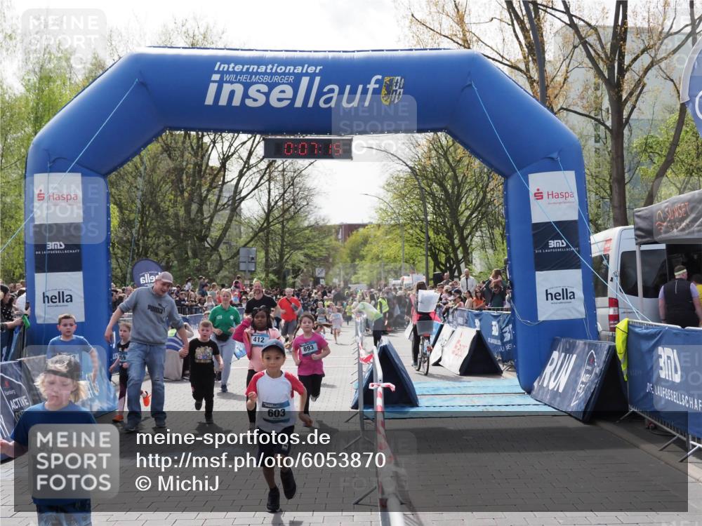 07.04.2024 - 43. Internationalen Wilhelmsburger Insellauf MichiJ http://msf.ph/oto/6053870 07.04.2024 13:11:40 Laufen 93, 125, 0, 07, 15, 412, 893, 603, 98, 296, 654, 708, 712, 893, 923, 930, 935, 953, 959, 960, 1114, 1128 meine-sportfotos.de