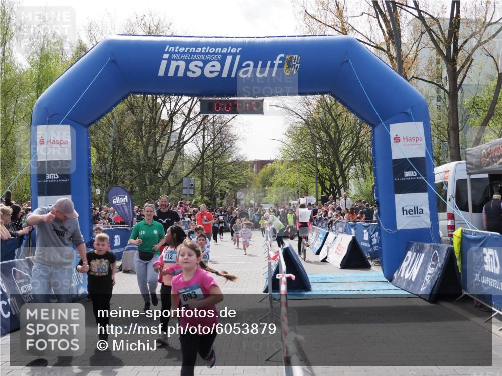 07.04.2024 - 43. Internationalen Wilhelmsburger Insellauf MichiJ http://msf.ph/oto/6053879 07.04.2024 13:11:41 Laufen 125, 412, 0, 07, 17, 893, 98, 296, 326, 654, 693, 708, 712, 733, 893, 923, 930, 935, 953, 960, 1114, 1128 meine-sportfotos.de