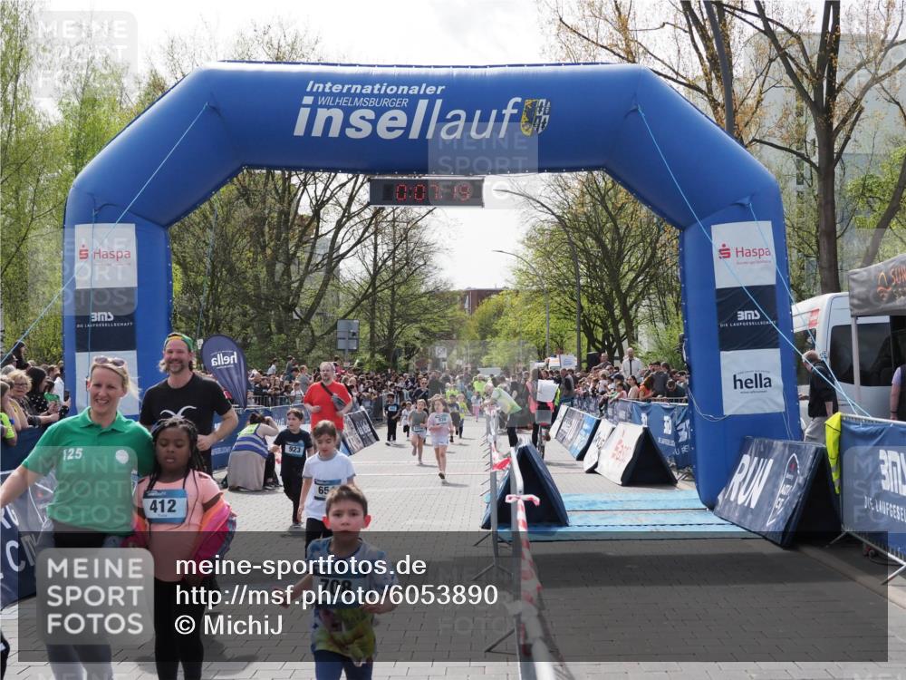 07.04.2024 - 43. Internationalen Wilhelmsburger Insellauf MichiJ http://msf.ph/oto/6053890 07.04.2024 13:11:43 Laufen 125, 412, 0, 07, 19, 923, 65, 708, 3, 98, 296, 326, 693, 701, 733, 923, 930, 935, 960, 1114, 1128 meine-sportfotos.de
