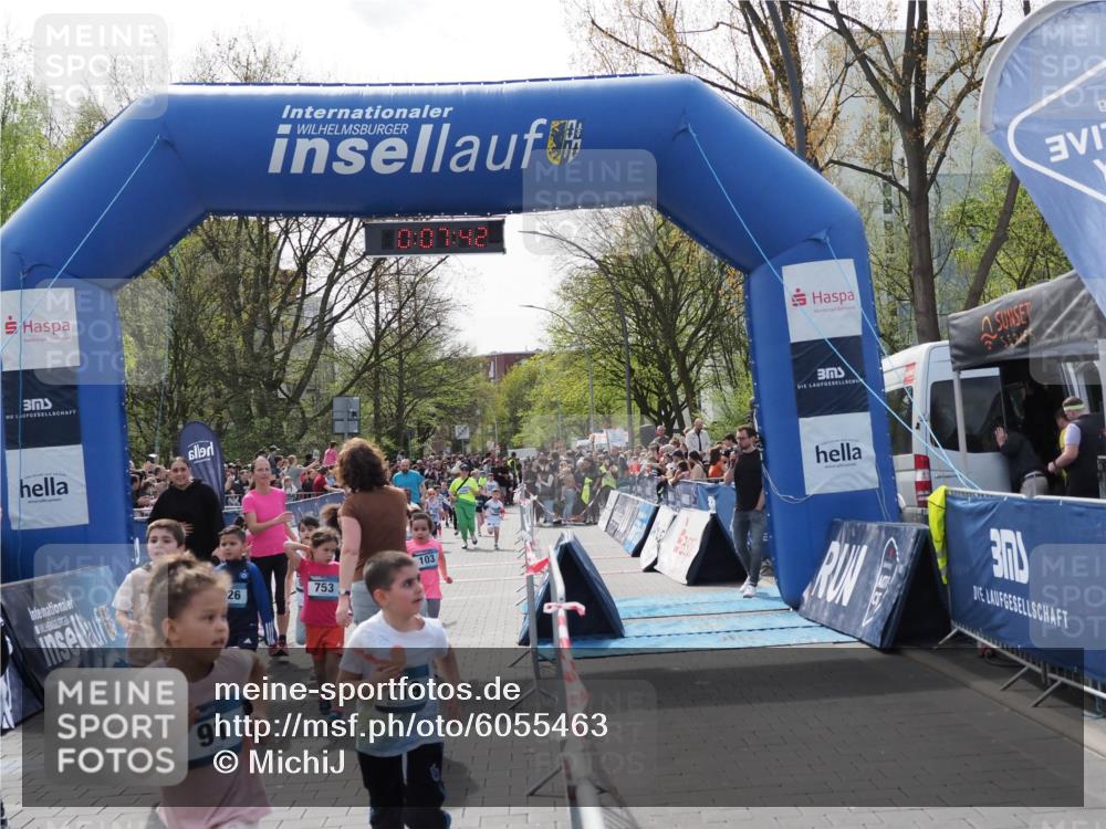 07.04.2024 - 43. Internationalen Wilhelmsburger Insellauf MichiJ http://msf.ph/oto/6055463 07.04.2024 13:12:07 Laufen 0, 07, 42, 26, 753, 103, 91, 719, 298, 300, 625, 675, 705, 723, 724, 726, 731, 741, 749, 906, 1113 meine-sportfotos.de
