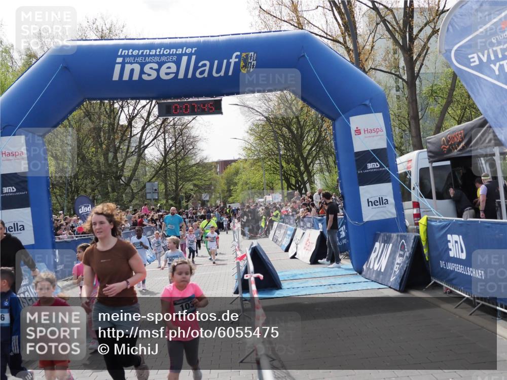 07.04.2024 - 43. Internationalen Wilhelmsburger Insellauf MichiJ http://msf.ph/oto/6055475 07.04.2024 13:12:09 Laufen 0, 07, 45, 753, 724, 90, 103, 298, 300, 625, 675, 705, 723, 724, 726, 731, 741, 749, 906, 936 meine-sportfotos.de