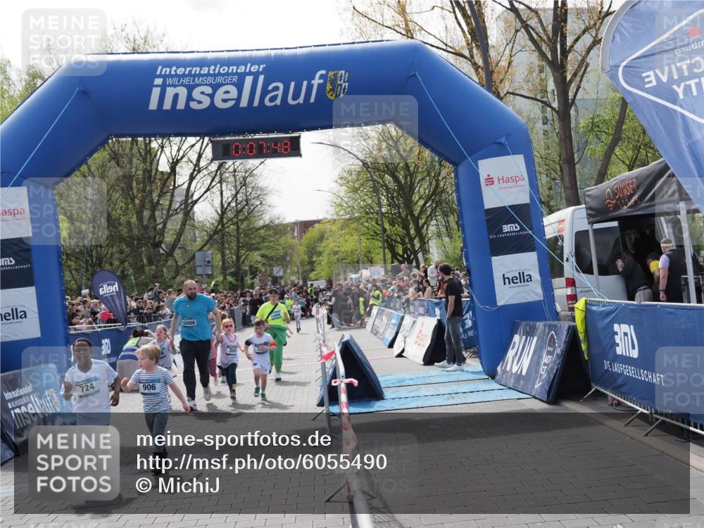 07.04.2024 - 43. Internationalen Wilhelmsburger Insellauf MichiJ http://msf.ph/oto/6055490 07.04.2024 13:12:12 Laufen 724, 906, 300, 0, 07, 48, 3, 3, 298, 300, 625, 675, 705, 731, 741, 749, 936, 938 meine-sportfotos.de