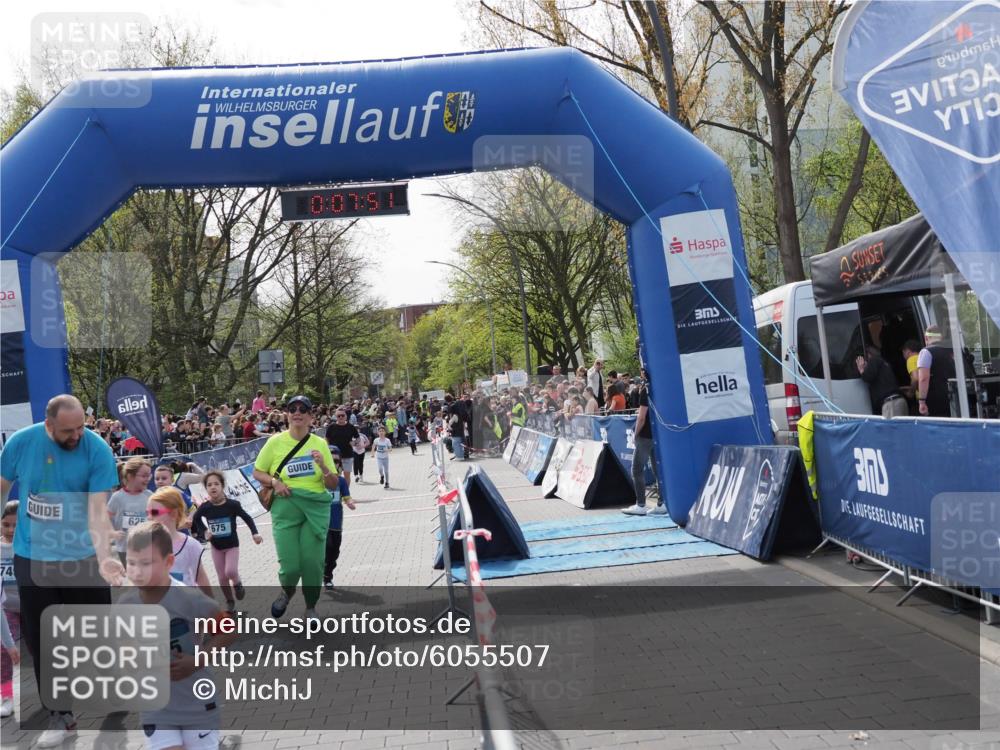 07.04.2024 - 43. Internationalen Wilhelmsburger Insellauf MichiJ http://msf.ph/oto/6055507 07.04.2024 13:12:15 Laufen 74, 62, 675, 705, 0, 07, 51, 301, 625, 675, 731, 741, 936, 938 meine-sportfotos.de