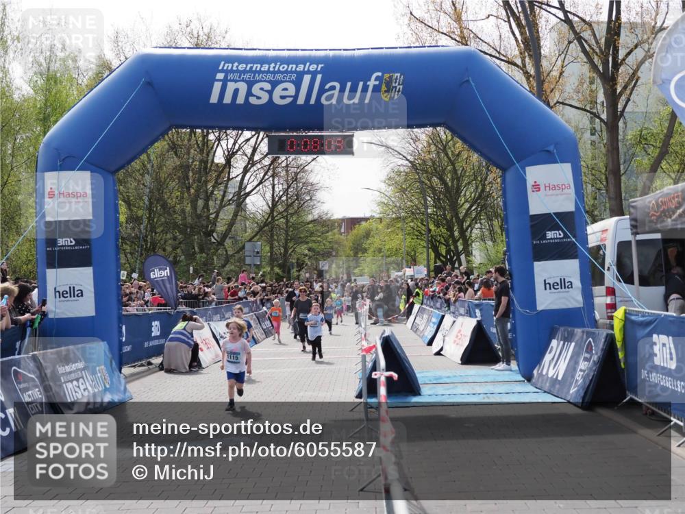 07.04.2024 - 43. Internationalen Wilhelmsburger Insellauf MichiJ http://msf.ph/oto/6055587 07.04.2024 13:12:33 Laufen 0, 08, 09, 1115, 17, 53, 100, 127, 299, 767, 898, 908, 911, 1115 meine-sportfotos.de