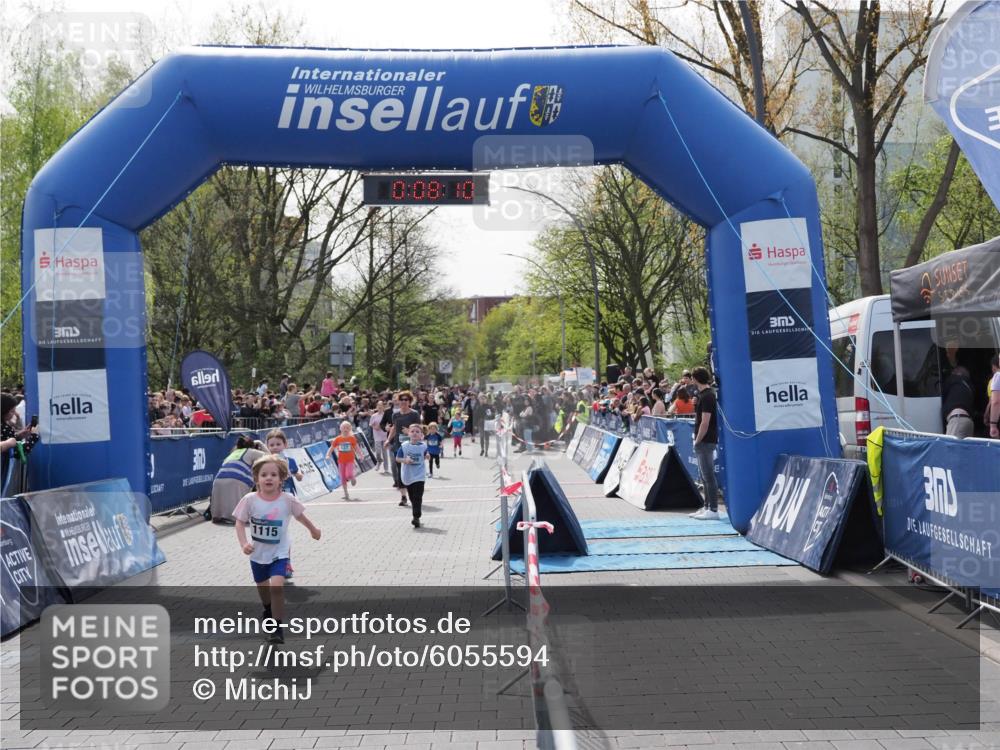07.04.2024 - 43. Internationalen Wilhelmsburger Insellauf MichiJ http://msf.ph/oto/6055594 07.04.2024 13:12:34 Laufen 1115, 17, 53, 100, 127, 299, 767, 898, 908, 911 meine-sportfotos.de