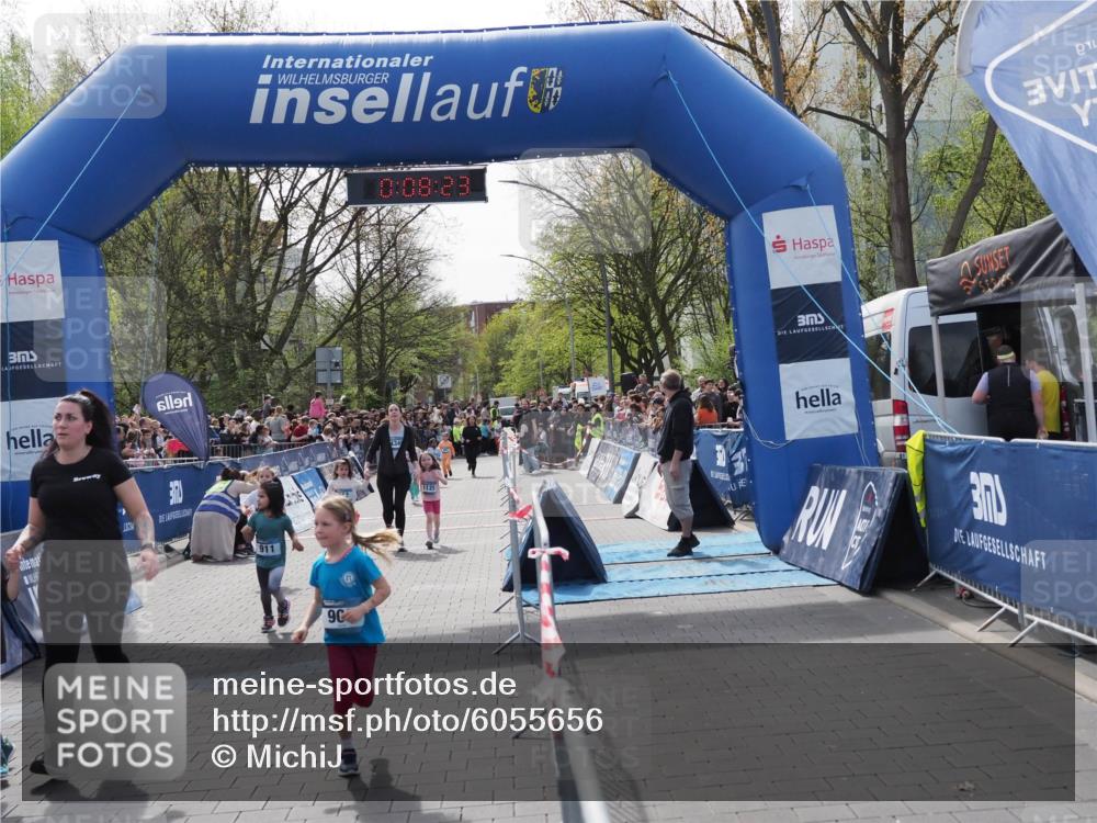 07.04.2024 - 43. Internationalen Wilhelmsburger Insellauf MichiJ http://msf.ph/oto/6055656 07.04.2024 13:12:47 Laufen 911, 0, 08, 23, 90, 1125, 3, 92, 700, 901, 912, 932, 1076, 1125 meine-sportfotos.de