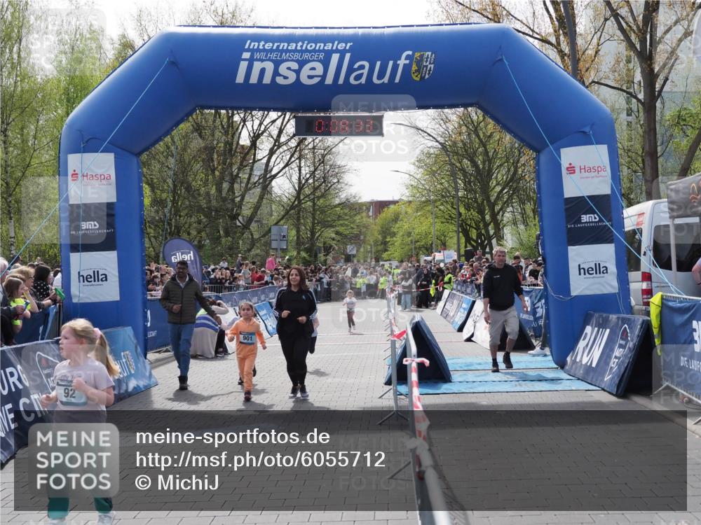 07.04.2024 - 43. Internationalen Wilhelmsburger Insellauf MichiJ http://msf.ph/oto/6055712 07.04.2024 13:12:58 Laufen 92, 901, 0, 08, 33, 9, 714, 901, 932 meine-sportfotos.de