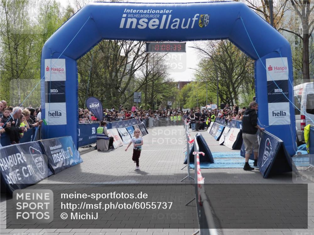 07.04.2024 - 43. Internationalen Wilhelmsburger Insellauf MichiJ http://msf.ph/oto/6055737 07.04.2024 13:13:03 Laufen 0, 08, 39 meine-sportfotos.de