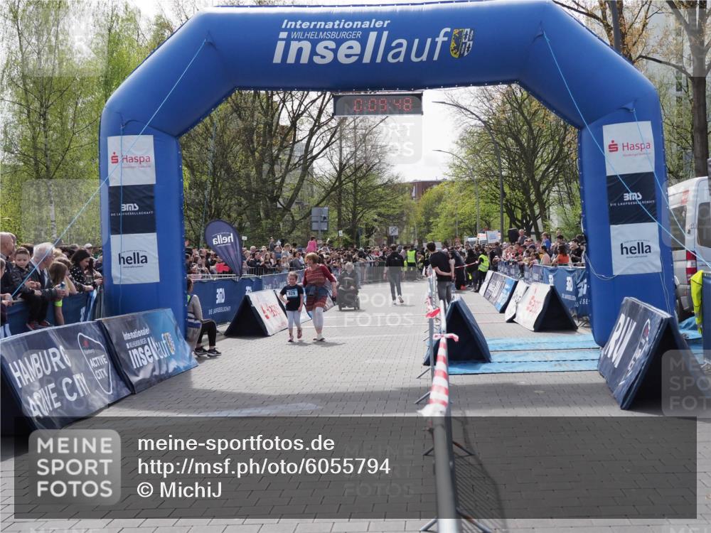 07.04.2024 - 43. Internationalen Wilhelmsburger Insellauf MichiJ http://msf.ph/oto/6055794 07.04.2024 13:14:13 Laufen 929, 0, 09, 48 meine-sportfotos.de