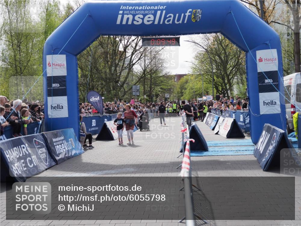 07.04.2024 - 43. Internationalen Wilhelmsburger Insellauf MichiJ http://msf.ph/oto/6055798 07.04.2024 13:14:14 Laufen 0, 09, 49, 929 meine-sportfotos.de