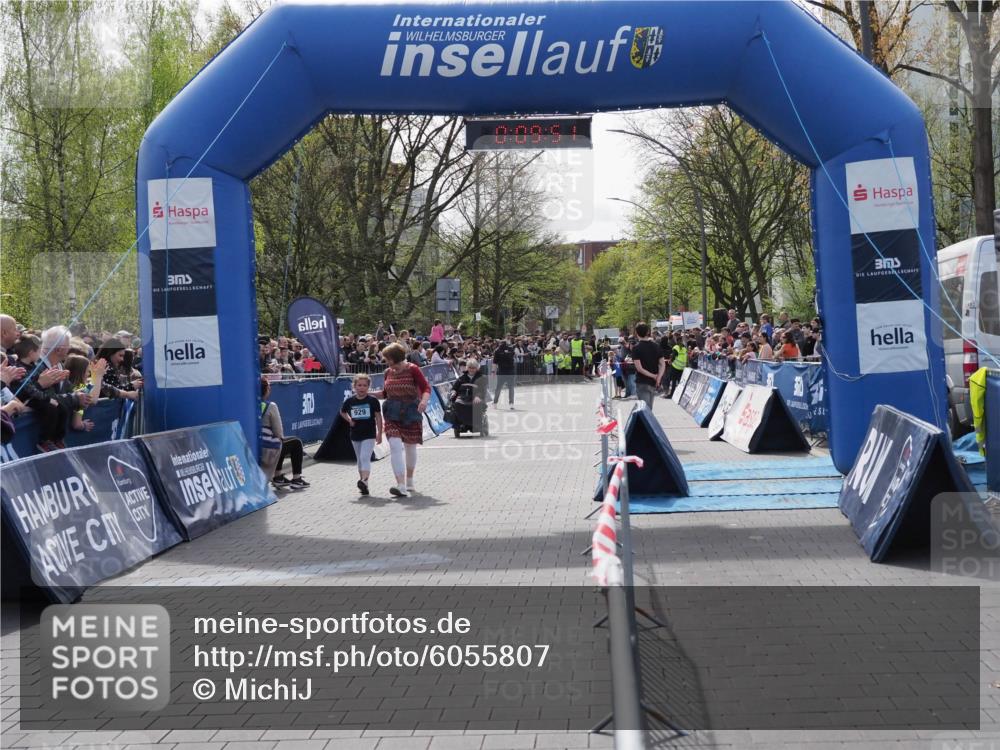 07.04.2024 - 43. Internationalen Wilhelmsburger Insellauf MichiJ http://msf.ph/oto/6055807 07.04.2024 13:14:16 Laufen 929, 0, 09, 51 meine-sportfotos.de