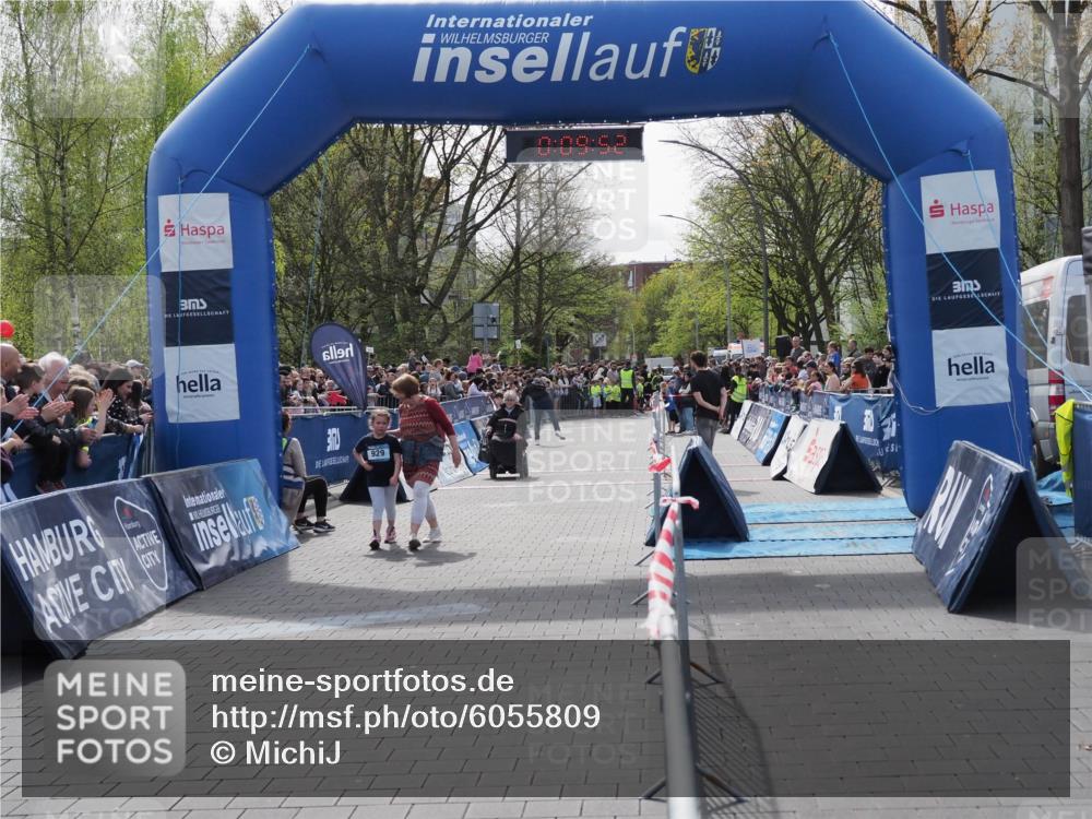 07.04.2024 - 43. Internationalen Wilhelmsburger Insellauf MichiJ http://msf.ph/oto/6055809 07.04.2024 13:14:16 Laufen 929, 0, 09, 52 meine-sportfotos.de