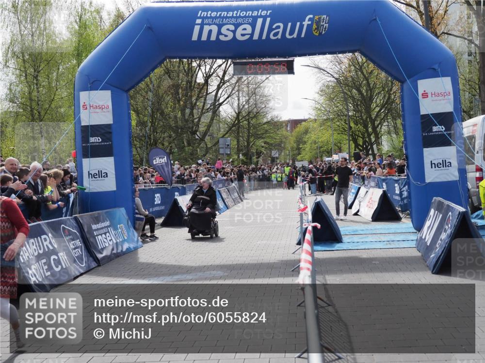 07.04.2024 - 43. Internationalen Wilhelmsburger Insellauf MichiJ http://msf.ph/oto/6055824 07.04.2024 13:14:22 Laufen 1, 09, 58 meine-sportfotos.de