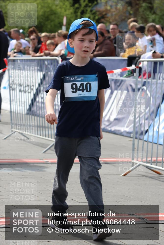 07.04.2024 - 43. Internationalen Wilhelmsburger Insellauf Strokosch-Dieckow http://msf.ph/oto/6064448 07.04.2024 13:15:12 Ziel 940 meine-sportfotos.de