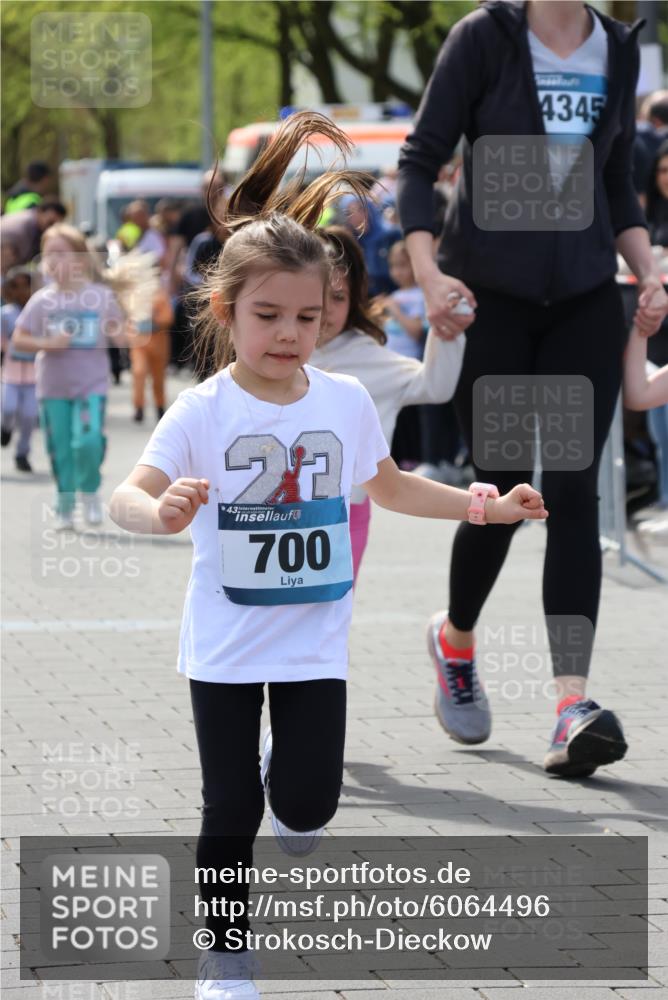 07.04.2024 - 43. Internationalen Wilhelmsburger Insellauf Strokosch-Dieckow http://msf.ph/oto/6064496 07.04.2024 13:12:42 Ziel 92, 700, 767, 898, 901, 908, 911, 912, 932, 1076, 1125 meine-sportfotos.de