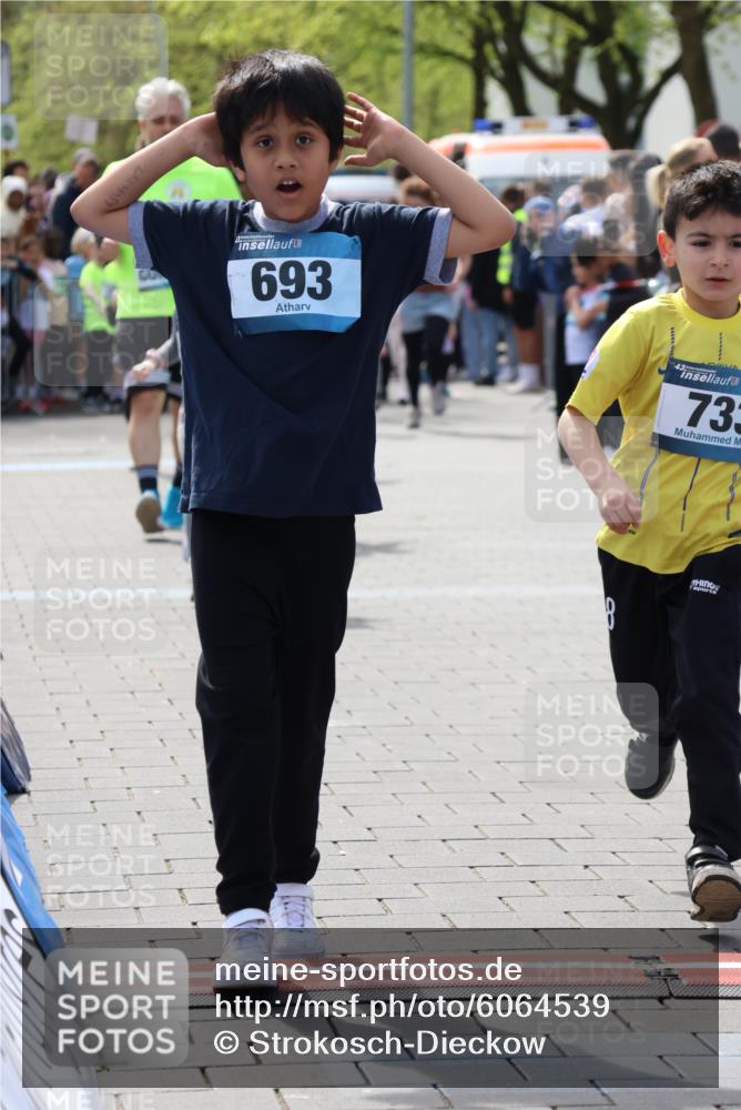 07.04.2024 - 43. Internationalen Wilhelmsburger Insellauf Strokosch-Dieckow http://msf.ph/oto/6064539 07.04.2024 13:11:48 Ziel 91, 98, 103, 145, 228, 296, 312, 316, 326, 390, 588, 693, 701, 704, 719, 733, 753, 764, 926, 927, 933, 935, 960, 1113, 1114, 1128 meine-sportfotos.de