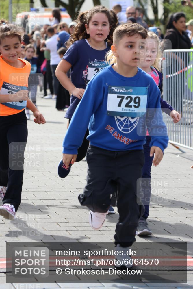 07.04.2024 - 43. Internationalen Wilhelmsburger Insellauf Strokosch-Dieckow http://msf.ph/oto/6064570 07.04.2024 13:11:18 Ziel 68, 76, 99, 154, 158, 295, 327, 337, 338, 339, 342, 445, 591, 592, 593, 664, 671, 674, 706, 710, 713, 729, 754, 756, 758, 761, 763, 766, 895, 896, 902, 907, 920, 922, 931, 939, 944, 955, 1067, 1073, 1120, 1121, 2210, 181 meine-sportfotos.de