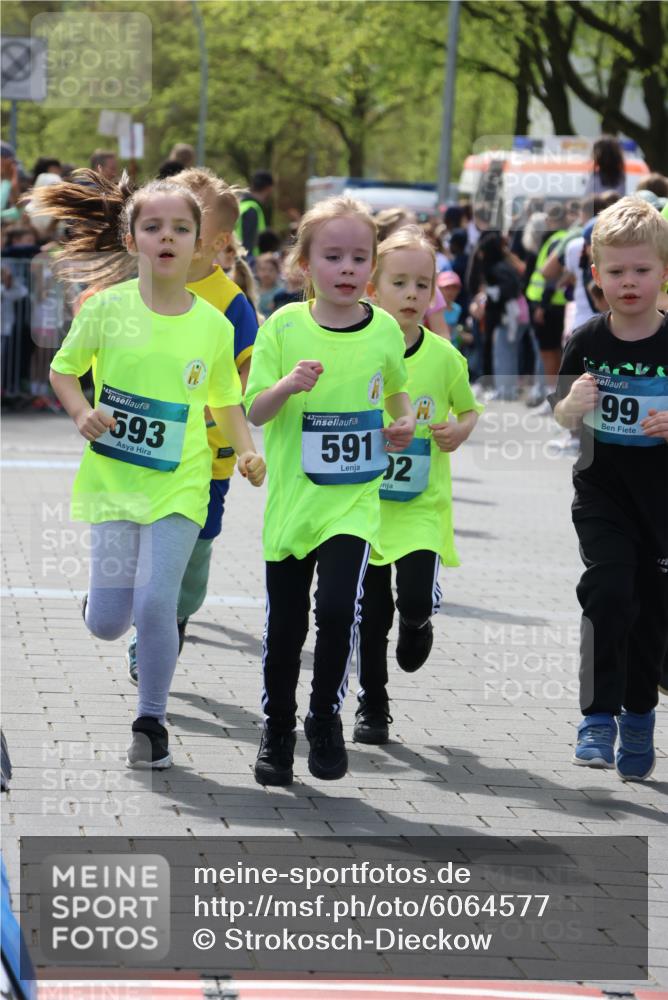 07.04.2024 - 43. Internationalen Wilhelmsburger Insellauf Strokosch-Dieckow http://msf.ph/oto/6064577 07.04.2024 13:11:13 Ziel 99, 154, 158, 180, 327, 337, 338, 339, 342, 365, 445, 591, 592, 593, 674, 706, 707, 710, 716, 717, 729, 756, 761, 763, 766, 895, 896, 902, 907, 924, 944, 955, 1067, 1073, 1120, 1121, 2396, 181 meine-sportfotos.de
