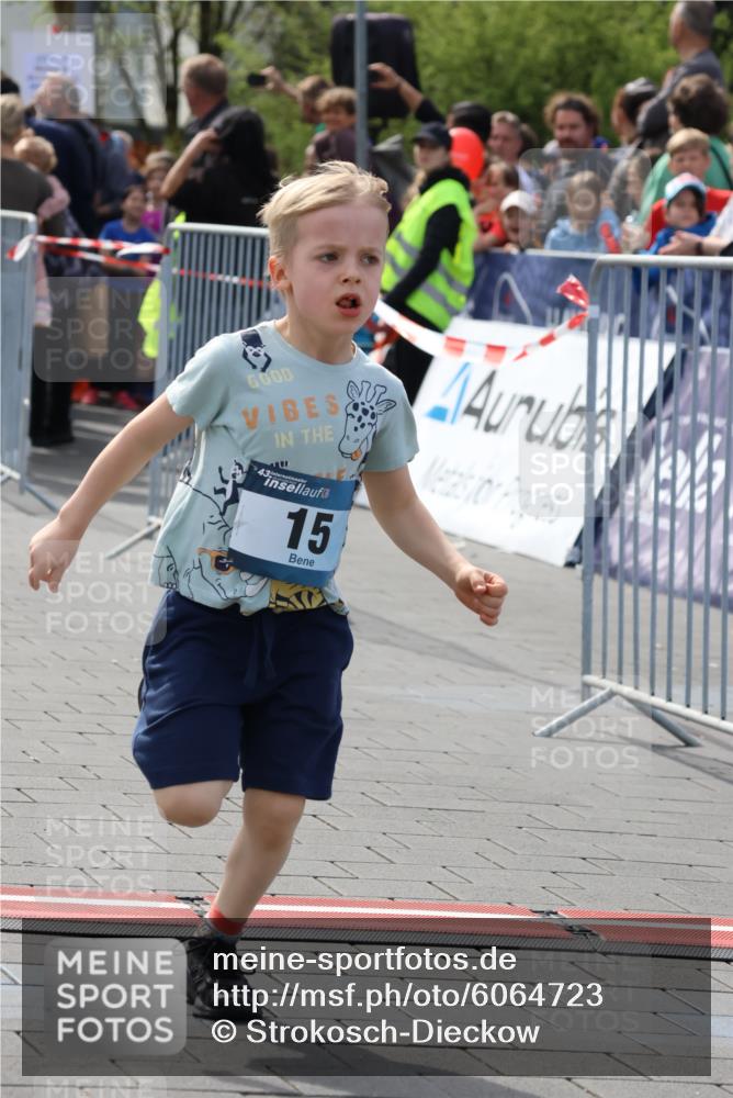 07.04.2024 - 43. Internationalen Wilhelmsburger Insellauf Strokosch-Dieckow http://msf.ph/oto/6064723 07.04.2024 13:09:08 Ziel 15, 597, 642, 651 meine-sportfotos.de