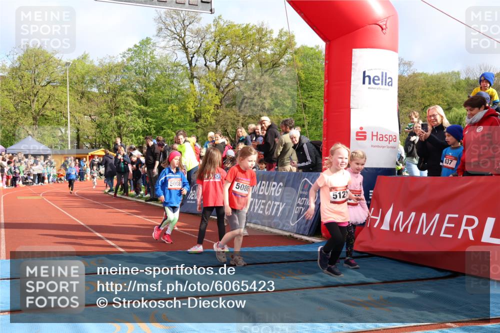 14.04.2024 - Hammer Lauf Strokosch-Dieckow http://msf.ph/oto/6065423 14.04.2024 09:32:00 Ziel  meine-sportfotos.de