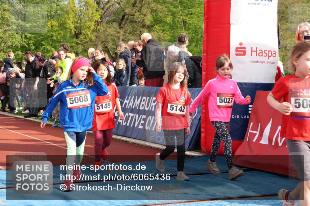 14.04.2024 - Hammer Lauf Strokosch-Dieckow http://msf.ph/oto/6065436 14.04.2024 09:32:02 Ziel  meine-sportfotos.de
