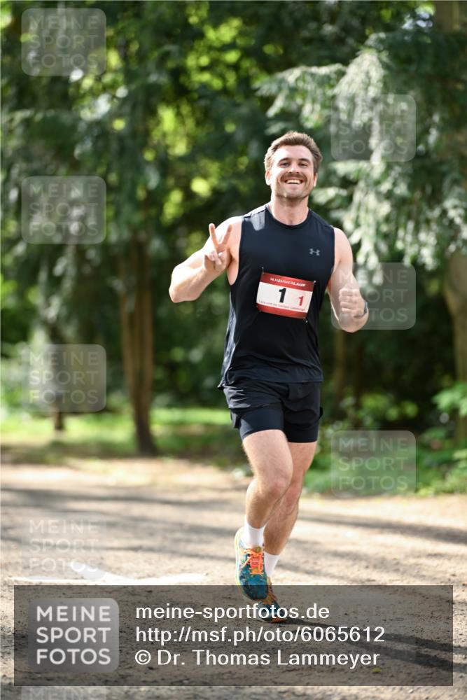 14.04.2024 - Hammer Lauf Dr. Thomas Lammeyer http://msf.ph/oto/6065612 14.04.2024 10:53:17 Laufen 14 meine-sportfotos.de