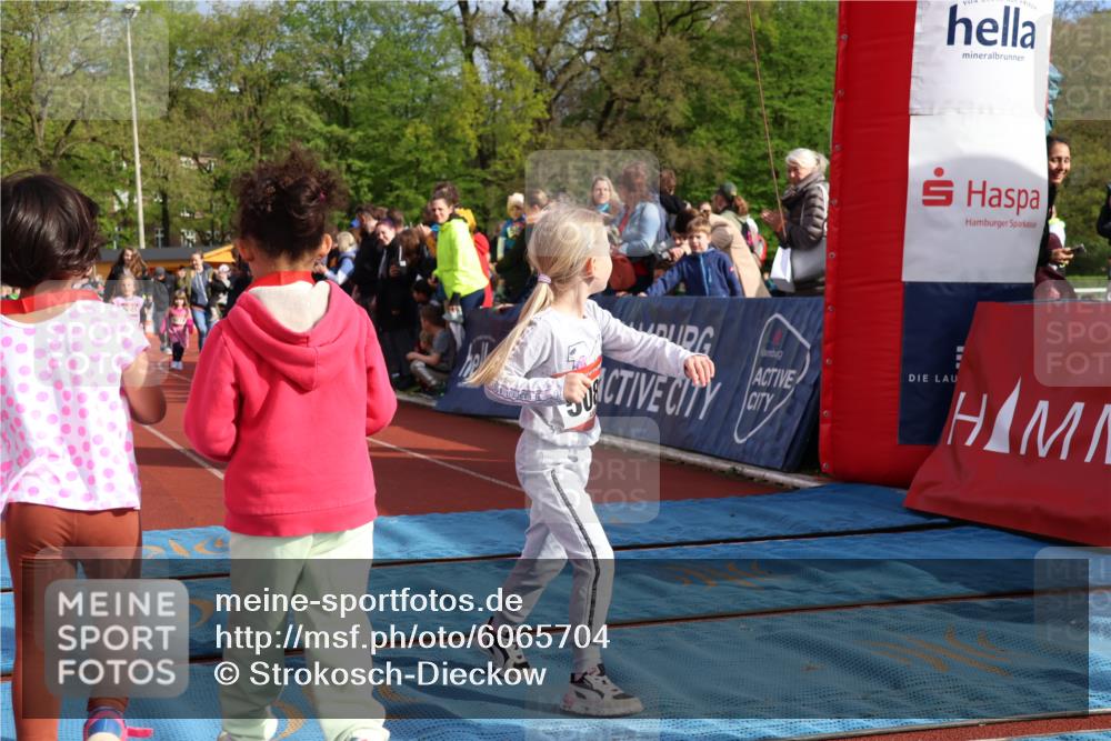 14.04.2024 - Hammer Lauf Strokosch-Dieckow http://msf.ph/oto/6065704 14.04.2024 09:32:43 Ziel  meine-sportfotos.de