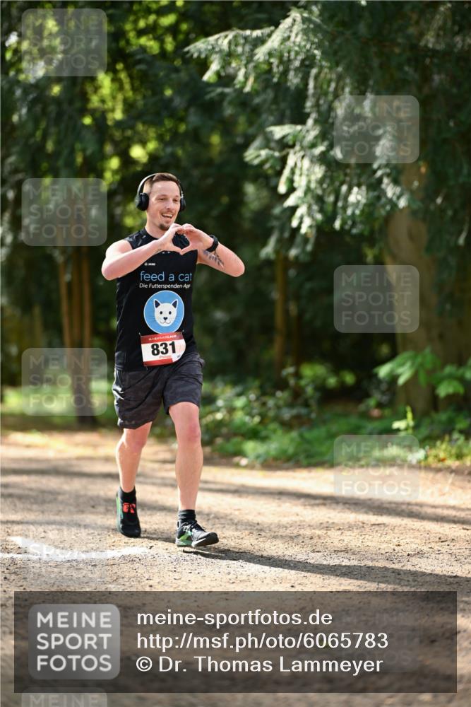14.04.2024 - Hammer Lauf Dr. Thomas Lammeyer http://msf.ph/oto/6065783 14.04.2024 10:54:38 Laufen 831 meine-sportfotos.de