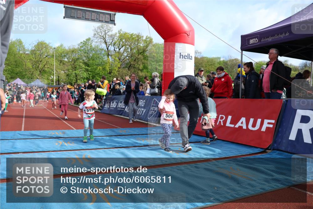 14.04.2024 - Hammer Lauf Strokosch-Dieckow http://msf.ph/oto/6065811 14.04.2024 09:32:58 Ziel  meine-sportfotos.de