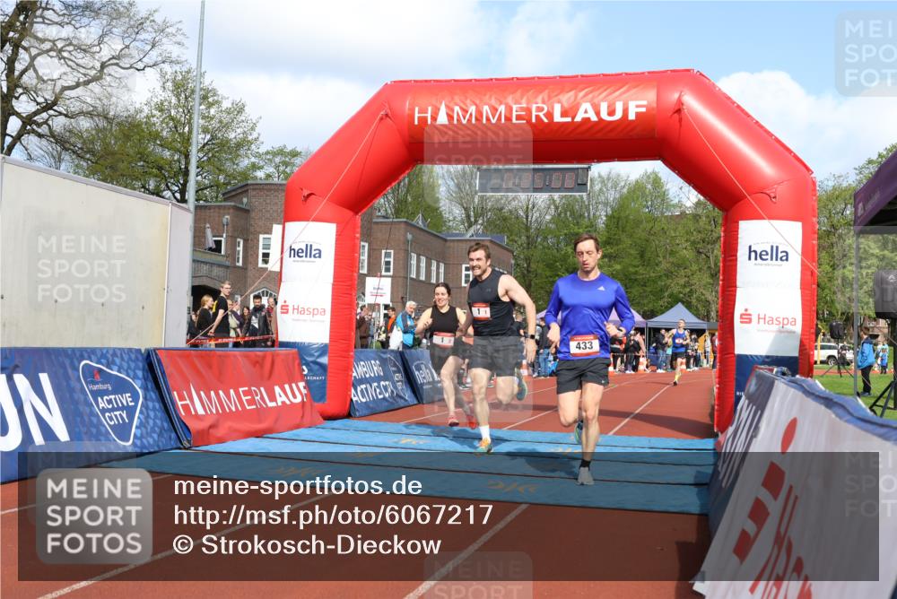 14.04.2024 - Hammer Lauf Strokosch-Dieckow http://msf.ph/oto/6067217 14.04.2024 10:55:07 Ziel 1, 433, 1, 433 meine-sportfotos.de