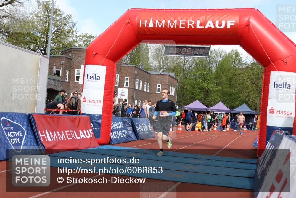 14.04.2024 - Hammer Lauf Strokosch-Dieckow http://msf.ph/oto/6068853 14.04.2024 11:00:09 Ziel 826, 826 meine-sportfotos.de