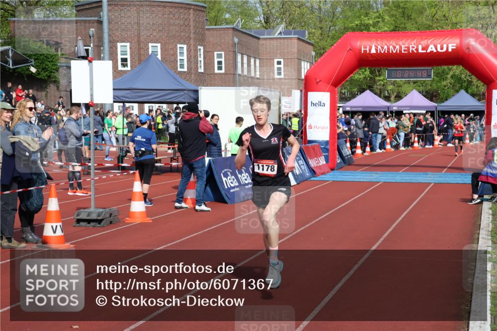 14.04.2024 - Hammer Lauf Strokosch-Dieckow http://msf.ph/oto/6071367 14.04.2024 10:54:48 Ziel 1178 meine-sportfotos.de
