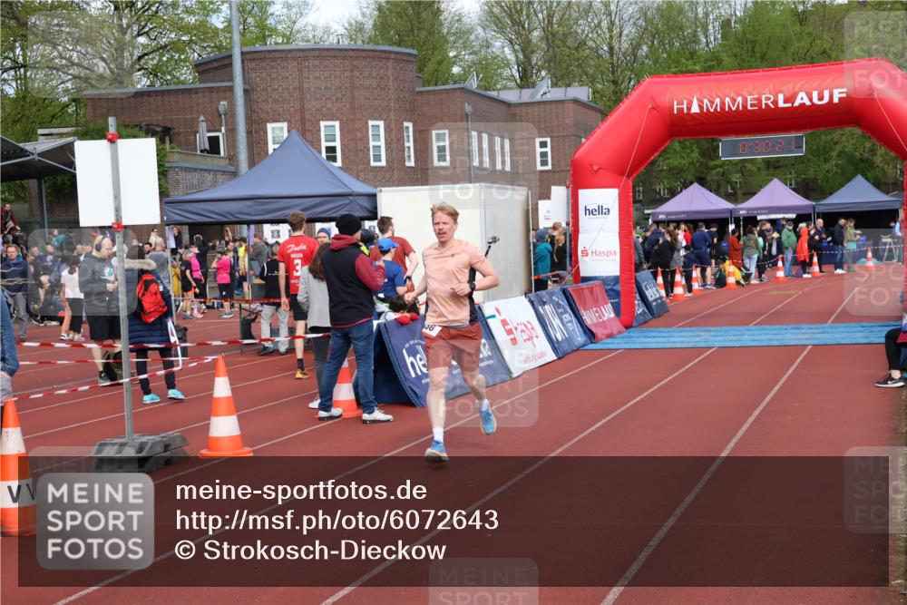 14.04.2024 - Hammer Lauf Strokosch-Dieckow http://msf.ph/oto/6072643 14.04.2024 11:00:20 Ziel 636 meine-sportfotos.de