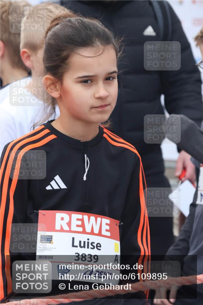 27.04.2024 - Das Zehntel Lena Gebhardt http://msf.ph/oto/6109895 27.04.2024 08:11:49 Allgemein zum Event 2014, 08, 30, 3839 meine-sportfotos.de