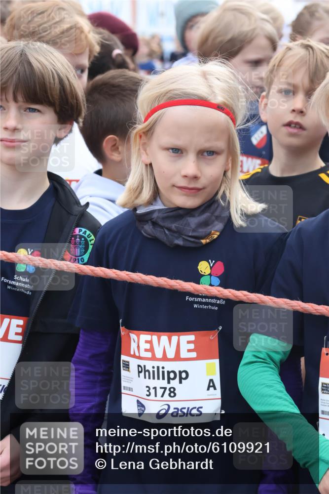 27.04.2024 - Das Zehntel Lena Gebhardt http://msf.ph/oto/6109921 27.04.2024 08:12:04 Allgemein zum Event 1910, 3178, 2 meine-sportfotos.de
